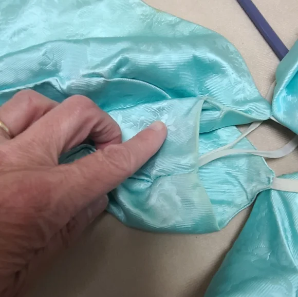 Elegant Aqua Off-Shoulder Gown, Vintage, Made In USA, Union Tag, 80's - Picture 14 of 16